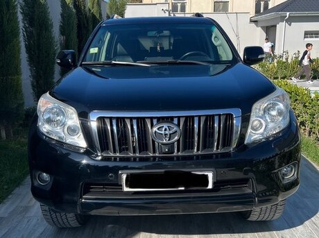 Toyota Land Cruiser Prado 2012