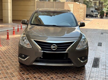 Nissan Sunny 2014