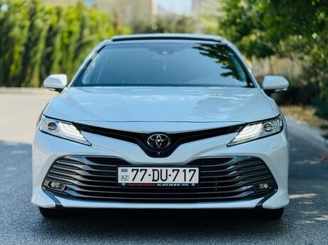 Toyota Camry 2020