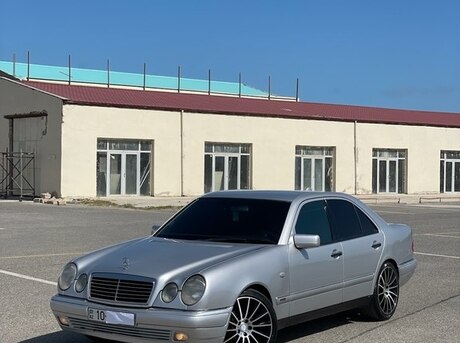 Mercedes E 240 1998