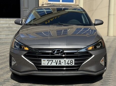Hyundai Elantra 2019