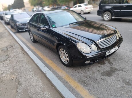 Mercedes E 240 2002