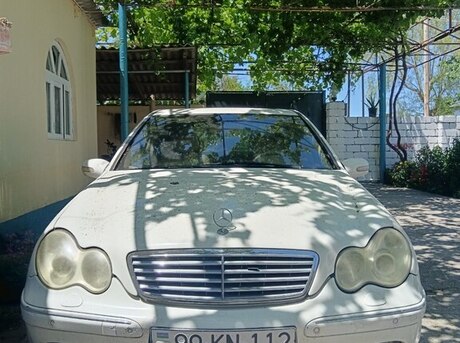 Mercedes C 240 2003