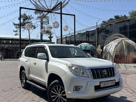 Toyota Land Cruiser Prado 2010