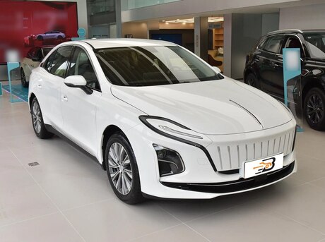 Hongqi E-QM5