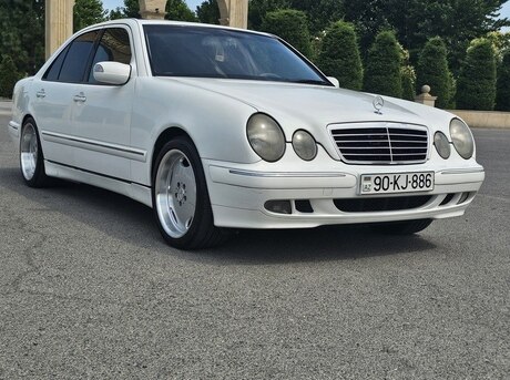 Mercedes E 320 2001