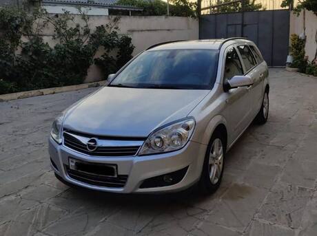 Opel Astra 2007
