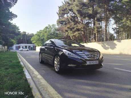 Hyundai Sonata 2010