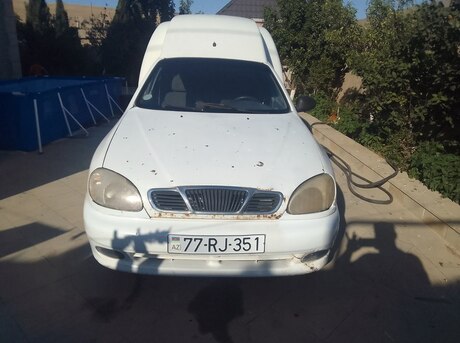 Daewoo Lanos 2011