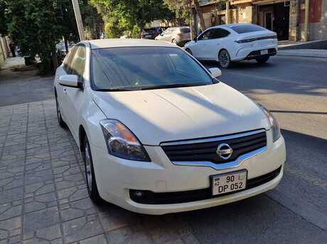 Nissan Altima 2008