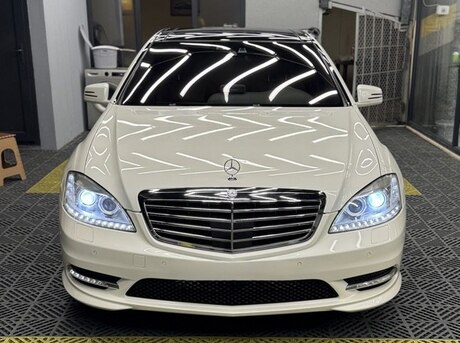 Mercedes S 500