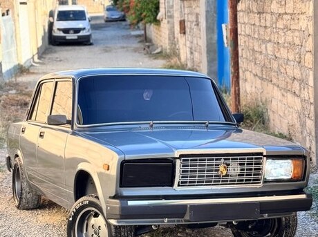 LADA (VAZ) 2107