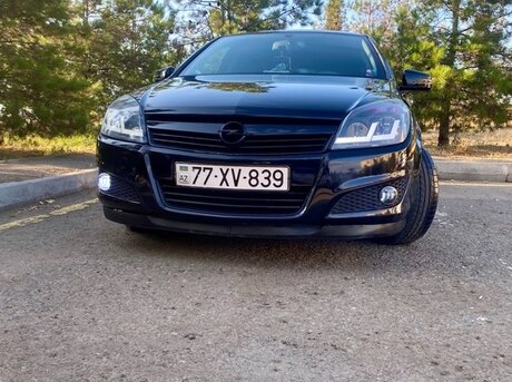 Opel Astra 2009