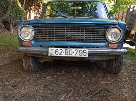 LADA (VAZ) 21013 1984