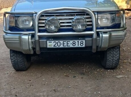 Mitsubishi Pajero 1991