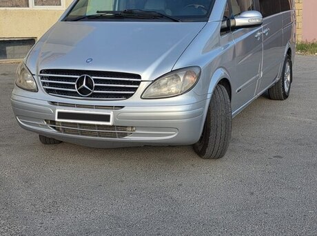 Mercedes Viano 2008