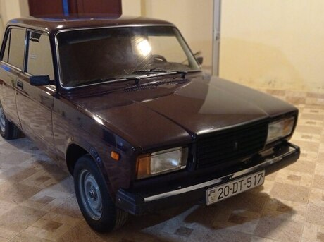 LADA (VAZ) 2107 2000