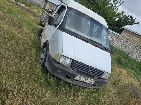 GAZ 33023-744 2000