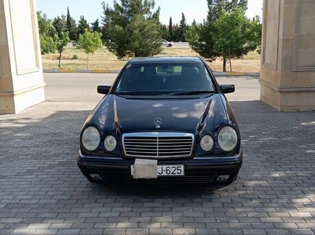 Mercedes E 240 1998