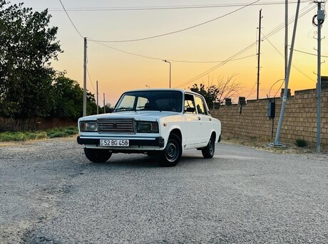 LADA (VAZ) 2107 1985