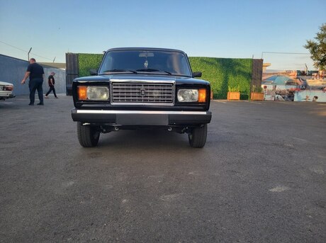 LADA (VAZ) 2107 2010