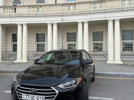 Hyundai Elantra 2018