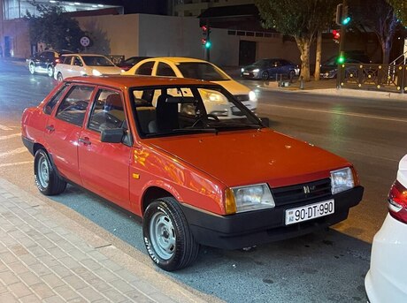 LADA (VAZ) 21099 1993