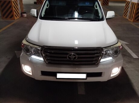 Toyota Land Cruiser 2012