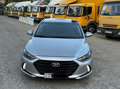 Hyundai Elantra 2016