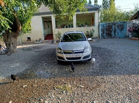 Opel Astra 2006