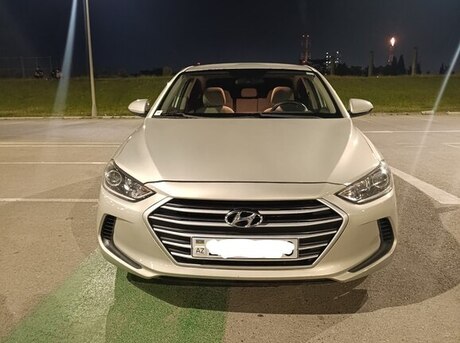Hyundai Elantra 2017
