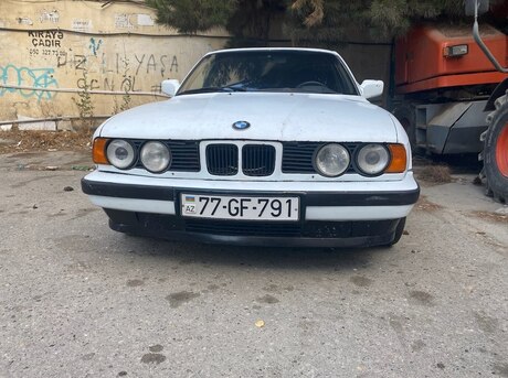BMW 520 1990