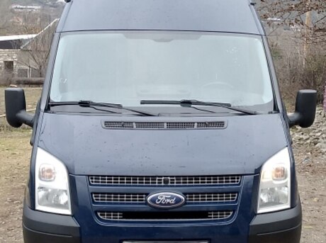 Ford Transit 2012