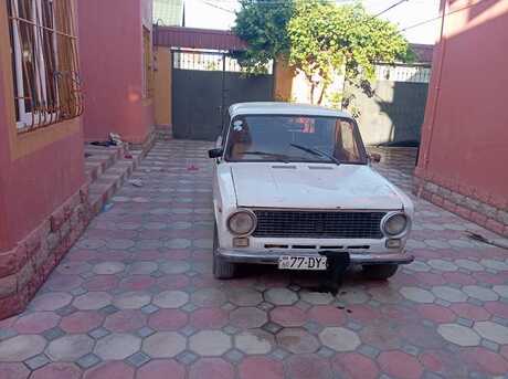 LADA (VAZ) 21011 1986