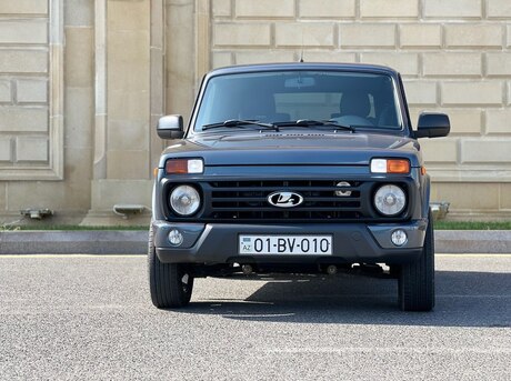 LADA (VAZ) Niva 2020