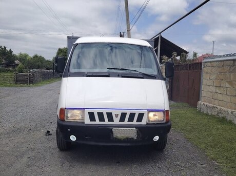 GAZ 33021 2000