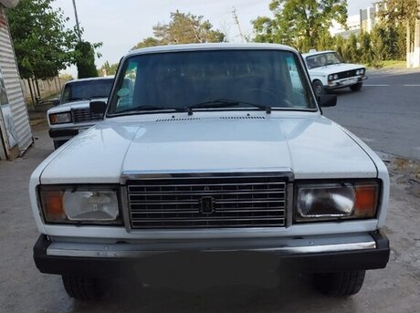 LADA (VAZ) 2107 2004