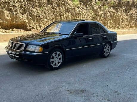 Mercedes C 230