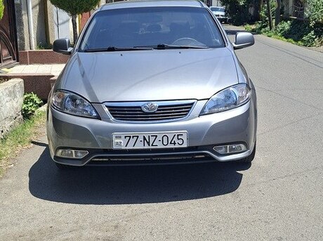 Daewoo Gentra 2014