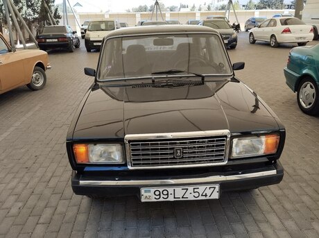 LADA (VAZ) 2107 2010