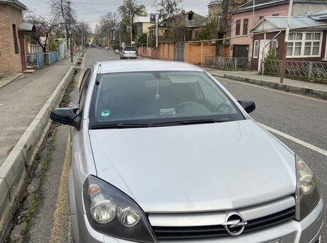 Opel Astra 2004