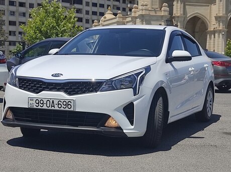 Kia Rio 2021