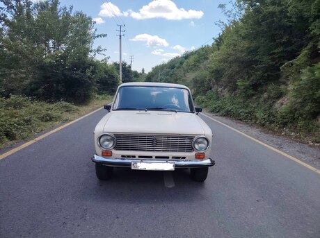 LADA (VAZ) 21011 1986