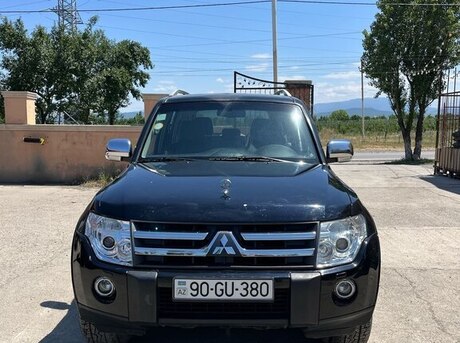 Mitsubishi Pajero 2007