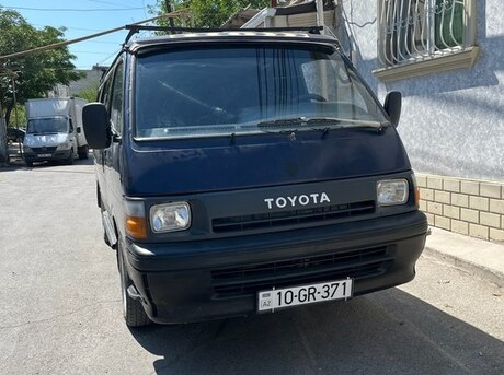 Toyota HiAce 1990