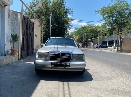 Mercedes E 200 1992