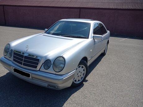 Mercedes E 200 1998