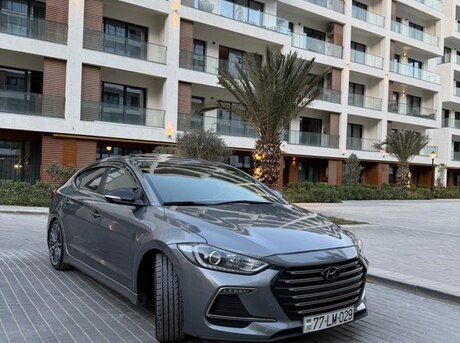 Hyundai Elantra 2018