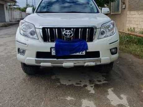Toyota Land Cruiser Prado 2013