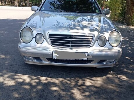 Mercedes E 320 2000